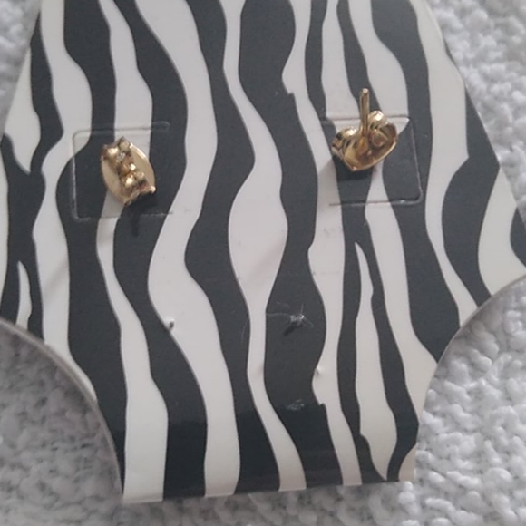 Two pairs of Never too many earrings - Picture 3 of 5